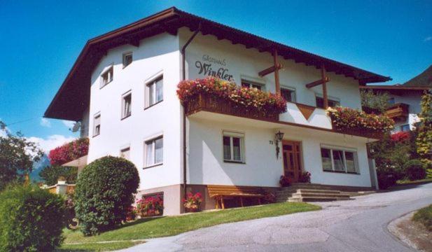 Готель Gastehaus Winkler Karres Екстер'єр фото